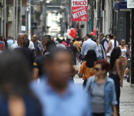 Pagamento do abono salarial inicia para nascidos em março e abril&nbsp;