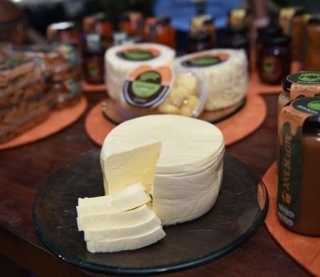 Prefeitura lança na Expogrande a 'Festa do Queijo de Rochedinho'