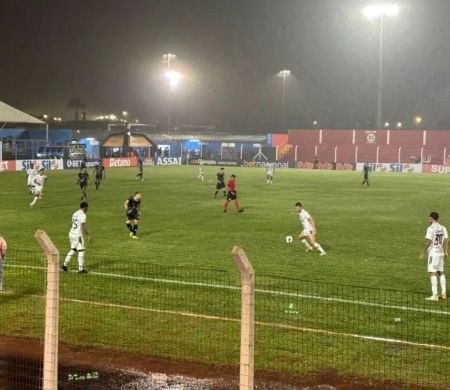 Alex Choco faz três e Operário goleia o Primavera-MT na Copa Verde