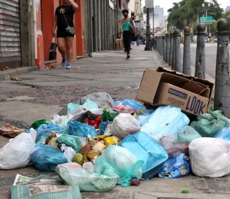 Câmara aprova multa a quem descartar lixo em vias públicas