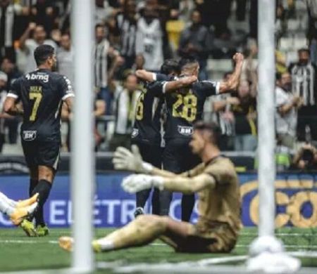 Atlético-MG vence Ceará e abre vantagem na Copa do Brasil