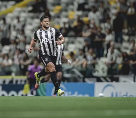 Hulk sinaliza saída do Atlético-MG e fala sobre cobranças de Domínguez