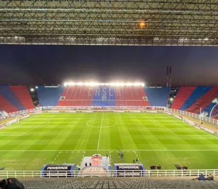Em situações opostas, San Lorenzo e Santos se enfrentam pela Sula&nbsp;