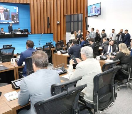 Assembleia vota três projetos de lei na sessão desta terça-feira