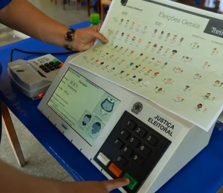 Encerra amanhã prazo para regularizar o título eleitoral