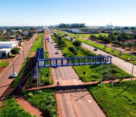 Por segurança, governo faz passarela sobre a BR-163 em Dourados&nbsp;