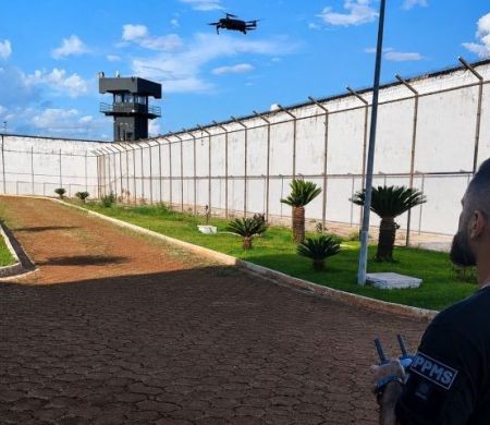 Monitoramento por drones reforça segurança no presídio de Dourados