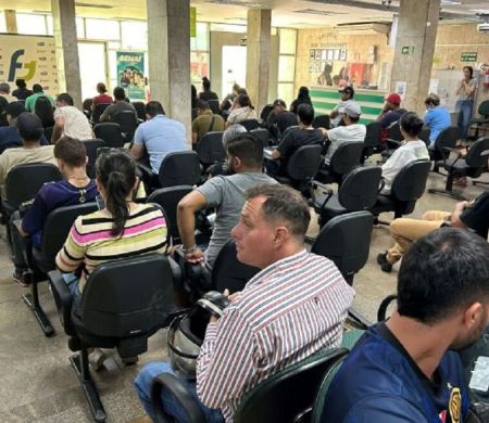 Vagas em Campo Grande e região pagam salários de até R$ 12 mil
