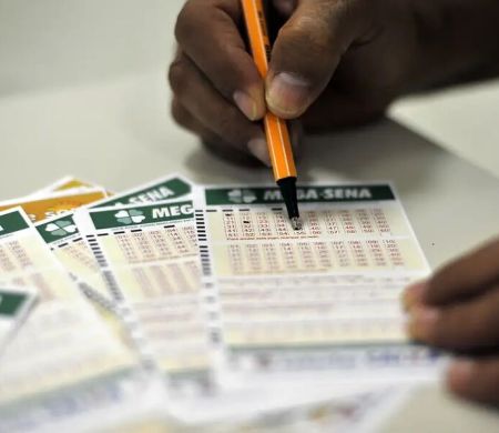 Mega-Sena sorteia prêmio de R$ 65 milhões neste sábado