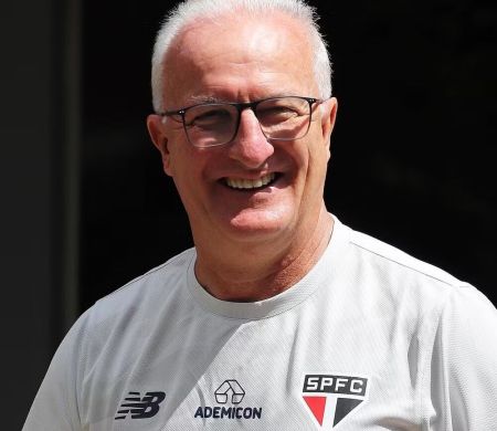 São Paulo anuncia a contratação do treinador Dorival Júnior&nbsp;