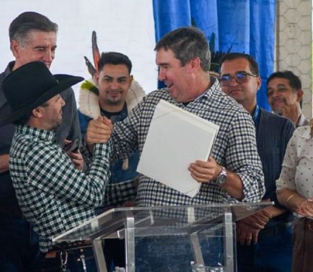 Tacuru recebe mais de R$ 11 mi em habitação, asfalto e saneamento&nbsp;