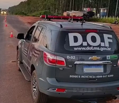 Viatura do DOF se envolve em acidente e quatro policiais são levados ao hospital&nbsp;