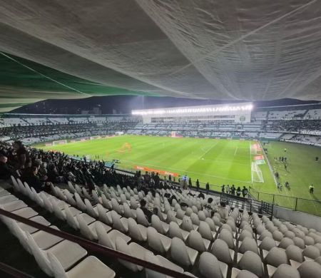 Coritiba e Bahia encerram esta noite a 17ª rodada do Brasileiro&nbsp;