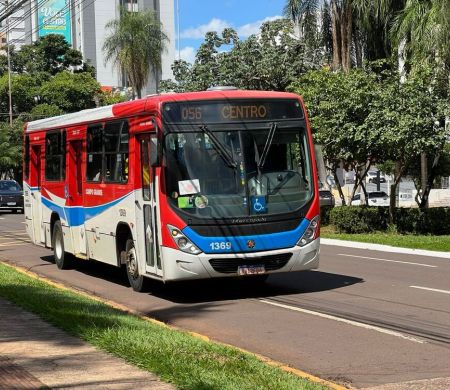 Nova lei garante prioridade para mulheres em assentos junto às janelas nos ônibus