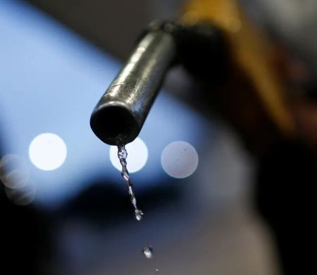 Petrobras anuncia aumento de 1,5% no preço da gasolina