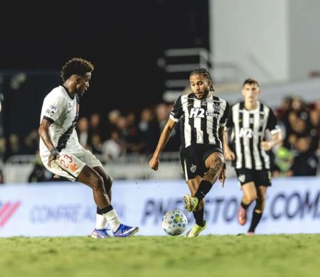 Atlético-MG vence em São Januário e coloca Vasco no Z4 do Brasileirão