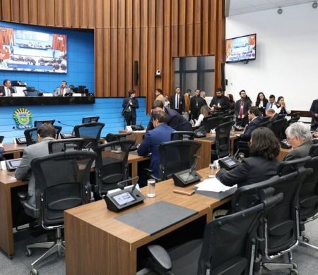 Assembleia analisa em 2ª votação projeto voltado às mães atípicas