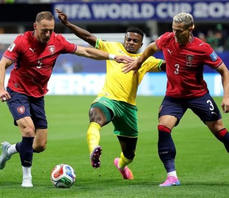 Tchéquia e África do Sul empatam e seguem sem vencer na Copa do Mundo