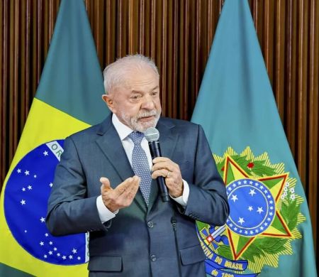 Pesquisa Datafolha mostra desaprovação de Lula próxima de 50%