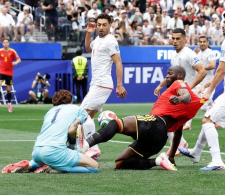 Bélgica tropeça de novo, empata com o Irã e segue sem vencer na Copa