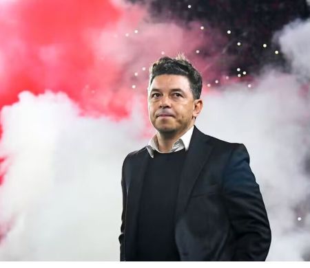 Vasco analisa cenário e considera Gallardo um bom nome