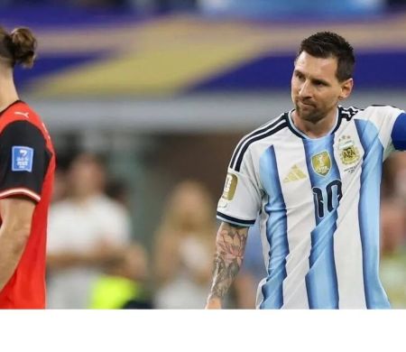 Messi faz 2, faz história e Argentina vence a Áustria pelo grupo J