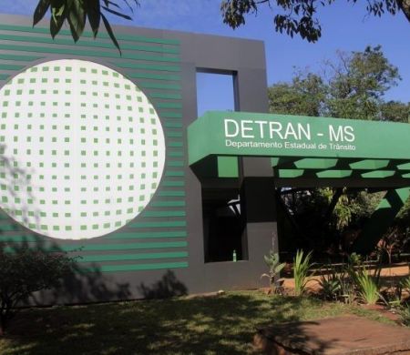 Jogo do Brasil altera atendimento do Detran em Mato Grosso do Sul