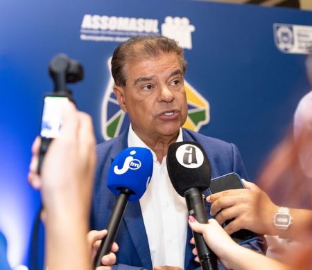 Nelsinho abre mão da reeleição ao Senado e será suplente de Reinaldo&nbsp;
