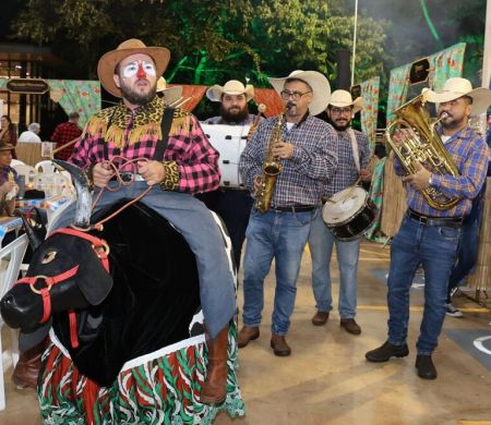 Arraiá reúne 30 entidades e transforma festa junina em ação solidária na capital