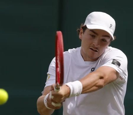 Com 3 a 0 sobre Bautista Agut, Fonseca tem excelente estreia em Wimbledon&nbsp;