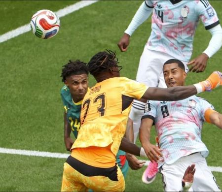 Bélgica vira sobre Senegal no fim da prorrogação e vai às oitavas