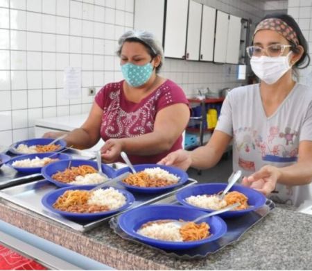 Prefeitura convoca 268 aprovados em processos seletivos