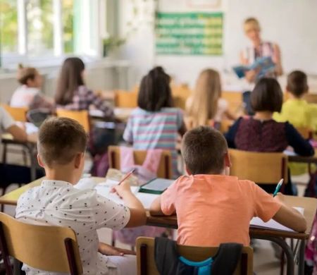Nova lei inclui educação política na grade da educação básica brasileira