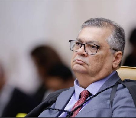 Presidentes de 21 partidos terão de explicar o destino de emendas