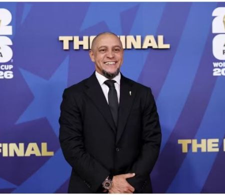 Roberto Carlos e Ronaldo Nazário vão comprar clube do interior paulista