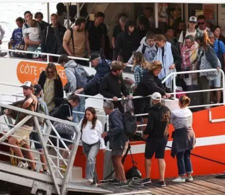 Fogo cerca Madri e leva cidades da Espanha e França a evacuações