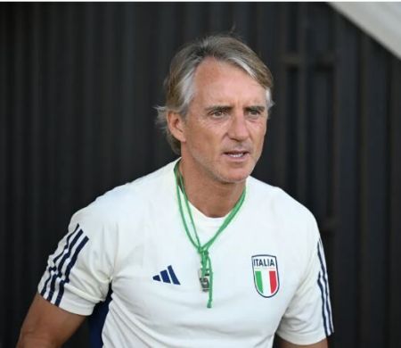 Federação Italiana confirma Ranieri na direção e Mancini na seleção