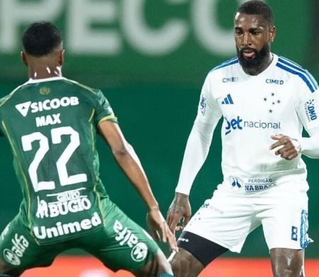 Cruzeiro e Chapecoense empatam sem gols pela Copa do Brasil em Chapecó