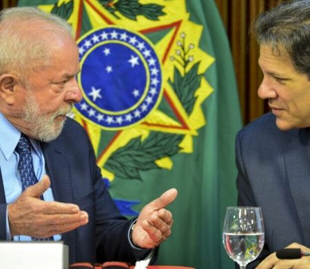 Em convenção, Lula indica Haddad como seu sucessor na Presidência