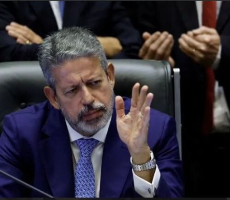 Planalto avalia força de Lira nas negociações do Senado