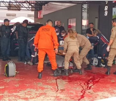 Rapaz é atingido por três tiros na cabeça durante atentado em Dourados