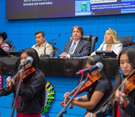 Lei de Caravina coloca mulheres da música no calendário oficial de MS
