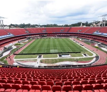 Há oito rodadas sem vencer, São Paulo enfrenta o Coritiba no Morumbis&nbsp;