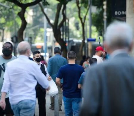 Crer em Deus é importante para 81% dos brasileiros na escolha do candidato