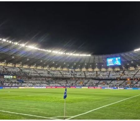 Fora da Libertadores, Cruzeiro enfrenta o algoz Flamengo no Mineirão&nbsp;&nbsp;