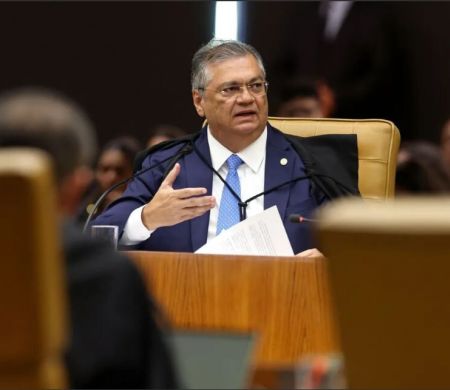 Candidatos de direita falam em ‘pizza’ após pedido de vista de Dino no STF