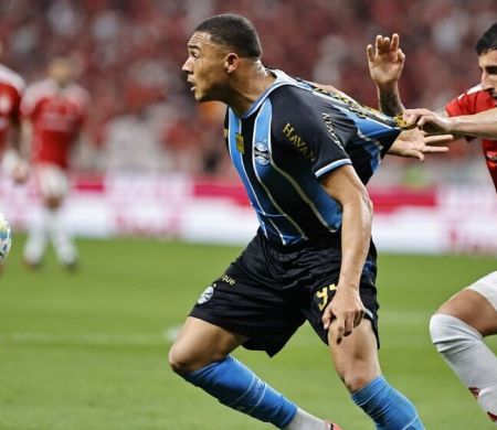 Gre-Nal termina sem gols e decisão da vaga fica para o jogo da volta