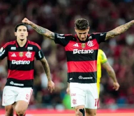 Em partida atrasada do Brasileiro, Fla vence Mirassol e cola no Palmeiras