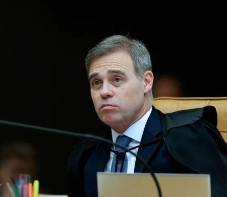 Mendonça agradece líderes religiosos em meio à tensão com Moraes
