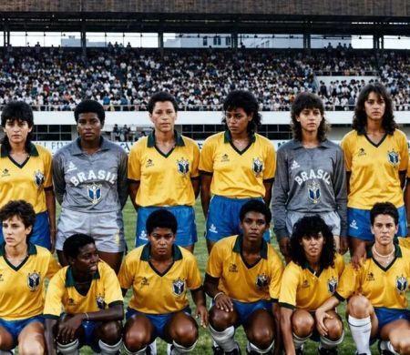 Desfile de 7 de Setembro homenageia pioneiras do futebol feminino